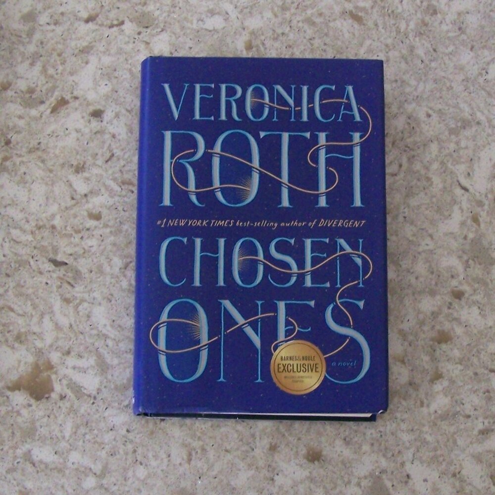 Divergent Series 1-4 + Chosen Ones - Veronica Roth - Picture 3 of 3